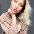 View Anny Belle (anny_belle) OnlyFans 49 Photos and 35 Videos for free 

 profile picture