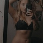 View Ashlee (ashhmarie22) OnlyFans 49 Photos and 32 Videos gallery 

 profile picture
