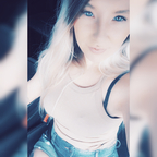 View candylynn95 (🇨🇦Earn rewards, DM me 🥵) OnlyFans 152 Photos and 66 Videos gallery 

 profile picture