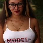 Free access to carmancadencefree (Nerdy Carman💚 ONLINE) Leaked OnlyFans 

 profile picture