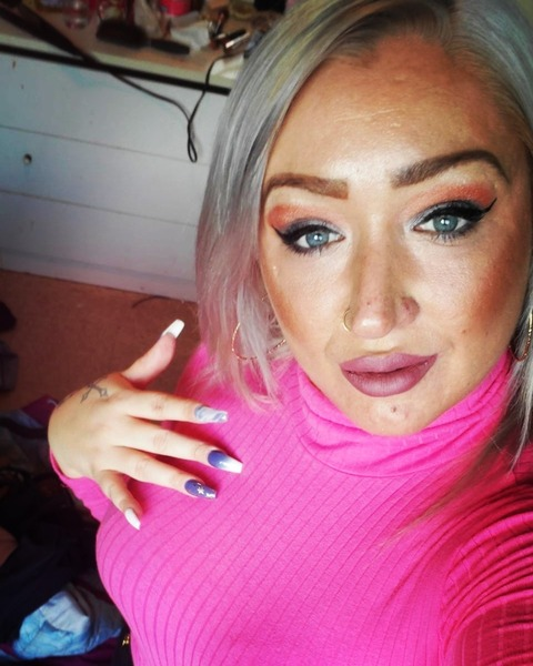 Header of christinaxox30