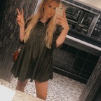 View Crystal Beth (crystalbeth) OnlyFans 81 Photos and 114 Videos leaked 

 profile picture