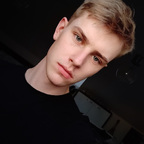 cuteblondie profile picture