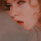 View Elle (ellebeededo) OnlyFans 188 Photos and 32 Videos for free 

 profile picture
