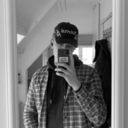 View evan.red (-_-) OnlyFans 49 Photos and 32 Videos for free 

 profile picture