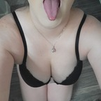 View Nicole A (foxy_momma_86) OnlyFans 111 Photos and 32 Videos for free 

 profile picture