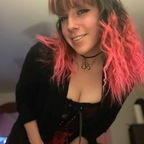 View Mistress Medusa (gasmaskedpinup) OnlyFans 150 Photos and 44 Videos for free 

 profile picture