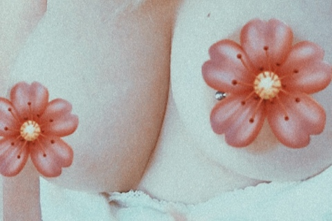 Header of hannah-maerie