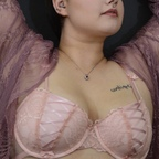 View Holly (hollyexplicit) OnlyFans 49 Photos and 32 Videos leaked 

 profile picture
