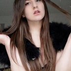 View hollyheartleather (Holly 🖤) OnlyFans 2354 Photos and 272 Videos leaked 

 profile picture