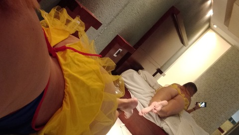 Header of hotbitch23