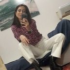 hotwifeviola profile picture