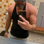 hunginil (HunginIL) OnlyFans Leaked Pictures and Videos 

 profile picture