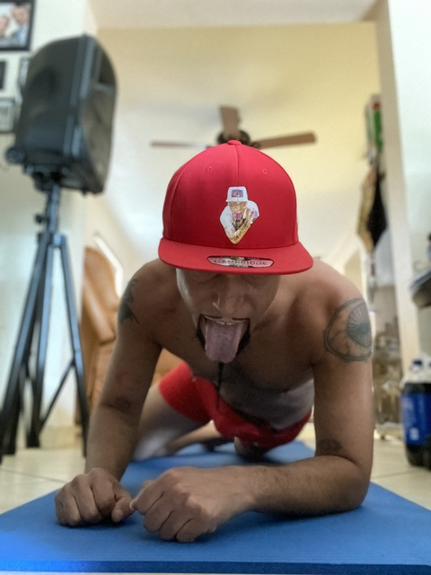 Header of izzyjamill