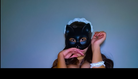 Header of littlemysterybabe