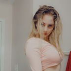 littlenugget214 (Briana) OnlyFans Leaks 

 profile picture