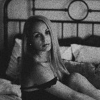 littlewaistinyourface (Hot Wife!) free OnlyFans Leaked Pictures & Videos 

 profile picture