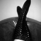 View missfetishfeetita (Miss FetishFeet) OnlyFans 73 Photos and 32 Videos leaks 

 profile picture