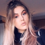 View mollyfay OnlyFans content for free 

 profile picture