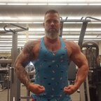 muscle_dad84 OnlyFans Leaked 

 profile picture
