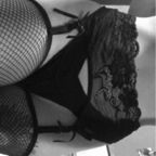 queenbeeofsin OnlyFans Leak (90 Photos and 32 Videos) 

 profile picture