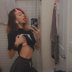 View Randi (randisav) OnlyFans 250 Photos and 32 Videos leaked 

 profile picture