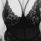 thegirlwiththecurvesand OnlyFans Leaked 

 profile picture