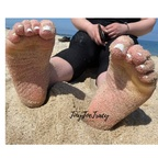 Onlyfans leak tinytoetracy 

 profile picture