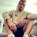 View u179913617 (Moe) OnlyFans 49 Photos and 32 Videos for free 

 profile picture