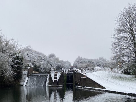 Header of villalad32