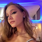 Get Free access to @wellc.m (Karina🤍) Leaked OnlyFans 

 profile picture