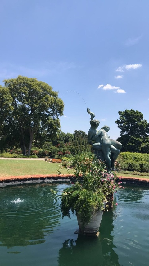 Header of yourfavoriteblondeava